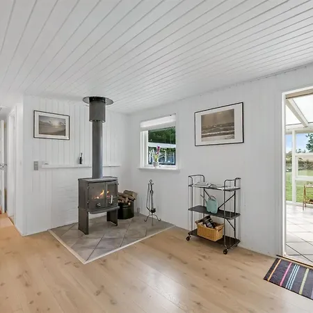 Waghn - 800m To The Fjord By Interhome Feriehus *